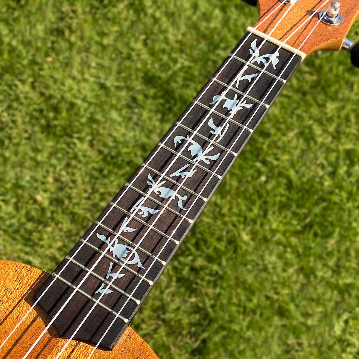 Tree of Life (White Pearl) - Fret Markers for Ukuleles - Inlay Stickers Jockomo